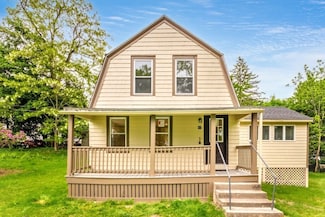 67 Thatcher St, Brockton, MA 02302