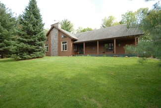 14779 Hansberry Rd, Rockton, IL 61072