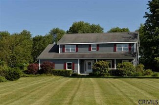 21 Pebble Ln, Chatham, NY 12132
