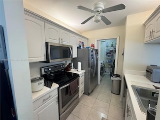 2734 N Nob Hill Rd, Sunrise, FL 33322