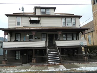 212 Smith St, Dunmore, PA 18512