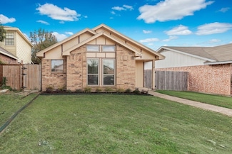 4764 Veronica Cir, Fort Worth, TX 76137