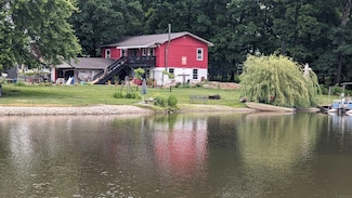155 E Shore Dr, Geneva, IN 46740