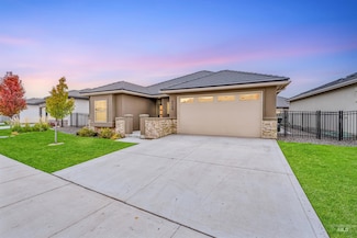 6568 N Spindrift Way, Meridian, ID 83646