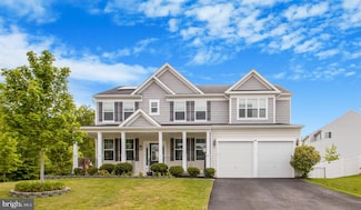15916 Aerial View Rd, Woodbridge, VA 22193