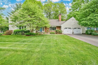 119 Stonepost Rd, Glastonbury, CT 06033
