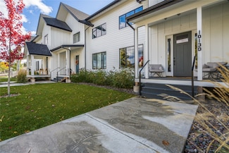 1013 E 7th St Unit D, Whitefish, MT 59937