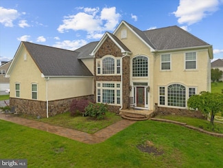 738 Farmhouse Rd, Mickleton, NJ 08056