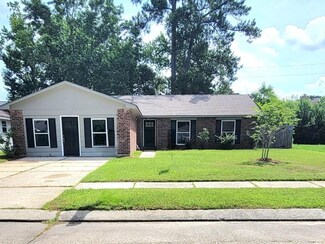 625 Ridgewood Dr, Mandeville, LA 70471