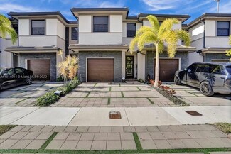 15826 NW 91st Ct, Miami Lakes, FL 33018