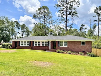 1201 Lakeview Dr, Valdosta, GA 31602