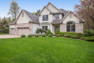 7150 Pin Oak Cir, Augusta, MI 49012
