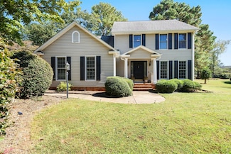 106 Silverdale Dr, Spartanburg, SC 29301