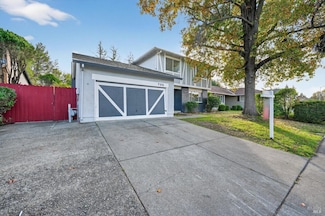 725 Sequoia Dr, Fairfield, CA 94533