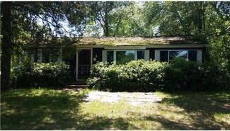 5310 River Dr, Hammonton, NJ 08037