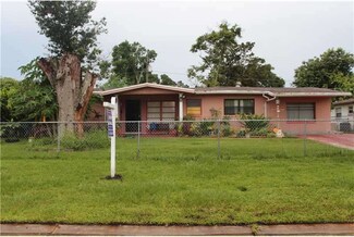 1136 Nana Ave, Orlando, FL 32809