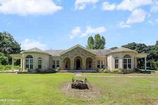 3711 Hernando Rd, Holly Springs, MS 38635