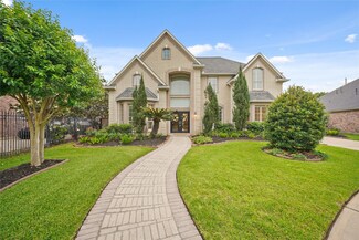 2006 Shepherds Place, Sugar Land, TX 77479