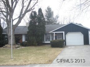 405 Oak Ct, Kokomo, IN 46902