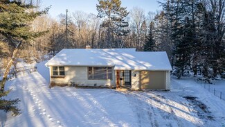 1024 Eklund Ave, Duluth, MN 55811