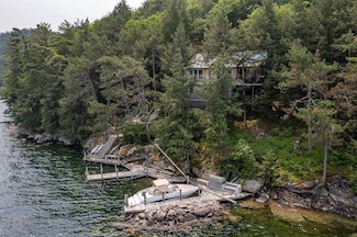 730 Rattlesnake Island, Alton, NH 03810