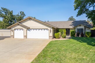 4567 Alta Saga Dr, Redding, CA 96002
