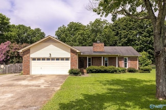 521 Bell Cir, Huntsville, AL 35811