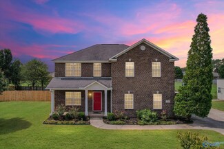 314 Ravens Crest Dr, New Market, AL 35761