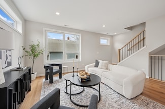 944 Beloit Ave Unit 1, Forest Park, IL 60130