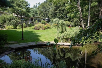 474 Salisbury St, Worcester, MA 01609