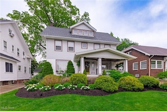 1477 Waterbury Rd, Lakewood, OH 44107