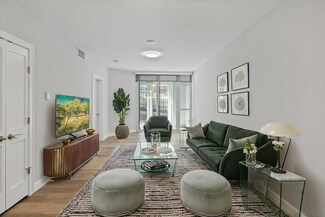 771 Harrison Ave Unit 9G, Boston, MA 02118
