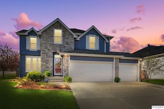 18603 Mayberry St, Elkhorn, NE 68022