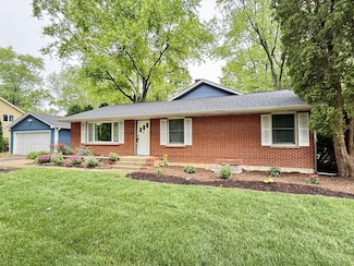 1907 South St, Geneva, IL 60134