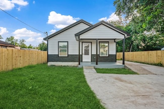 6321 Joe Louis Ln, Houston, TX 77091