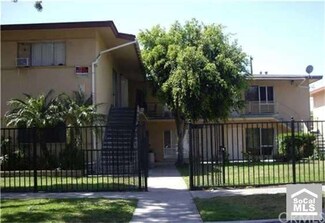 1822 W Crestwood Ln, Anaheim, CA 92804