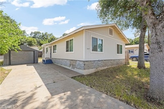 16227 17th Ave, Clearlake, CA 95422