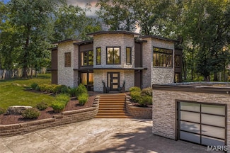 1304 W Adams Ave, Saint Louis, MO 63122