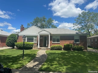 13128 Talbot Ave, Huntington Woods, MI 48070