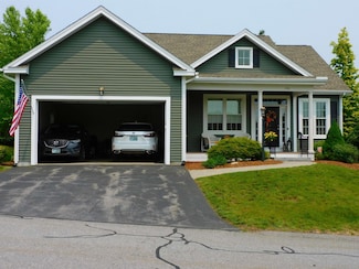 150 Pleasant Pond Way Unit 15, Manchester, NH 03102