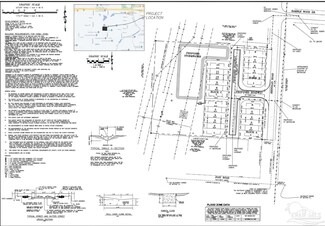 8727 Jernigan Rd, Ferry Pass, FL 32514