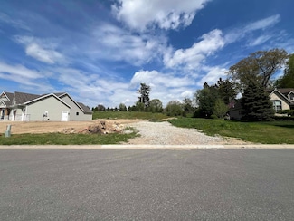 53232 Summer Breeze Dr Unit A, South Bend, IN 46637