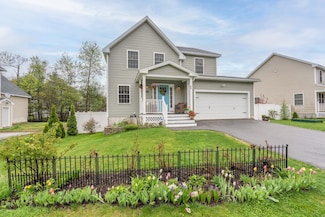 60 Millers Farm Dr, Rochester, NH 03868