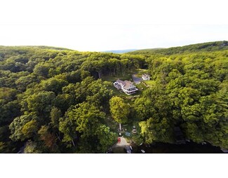 1 Chanterwood Estate, Lee, MA 01238