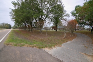 15760 Highway 35, Mize, MS 39116