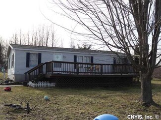 660 Wood Rd, Freeville, NY 13068