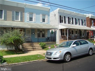 1102 Leiper St, Crum Lynne, PA 19022