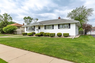 9218 Highland Place, Highland, IN 46322