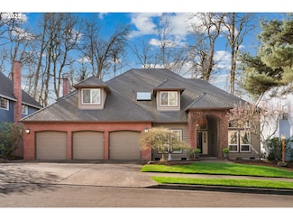 5666 Grand Oaks Dr, Lake Oswego, OR 97035