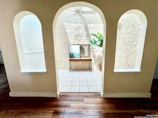 6803 Indian Lake Dr, San Antonio, TX 78244